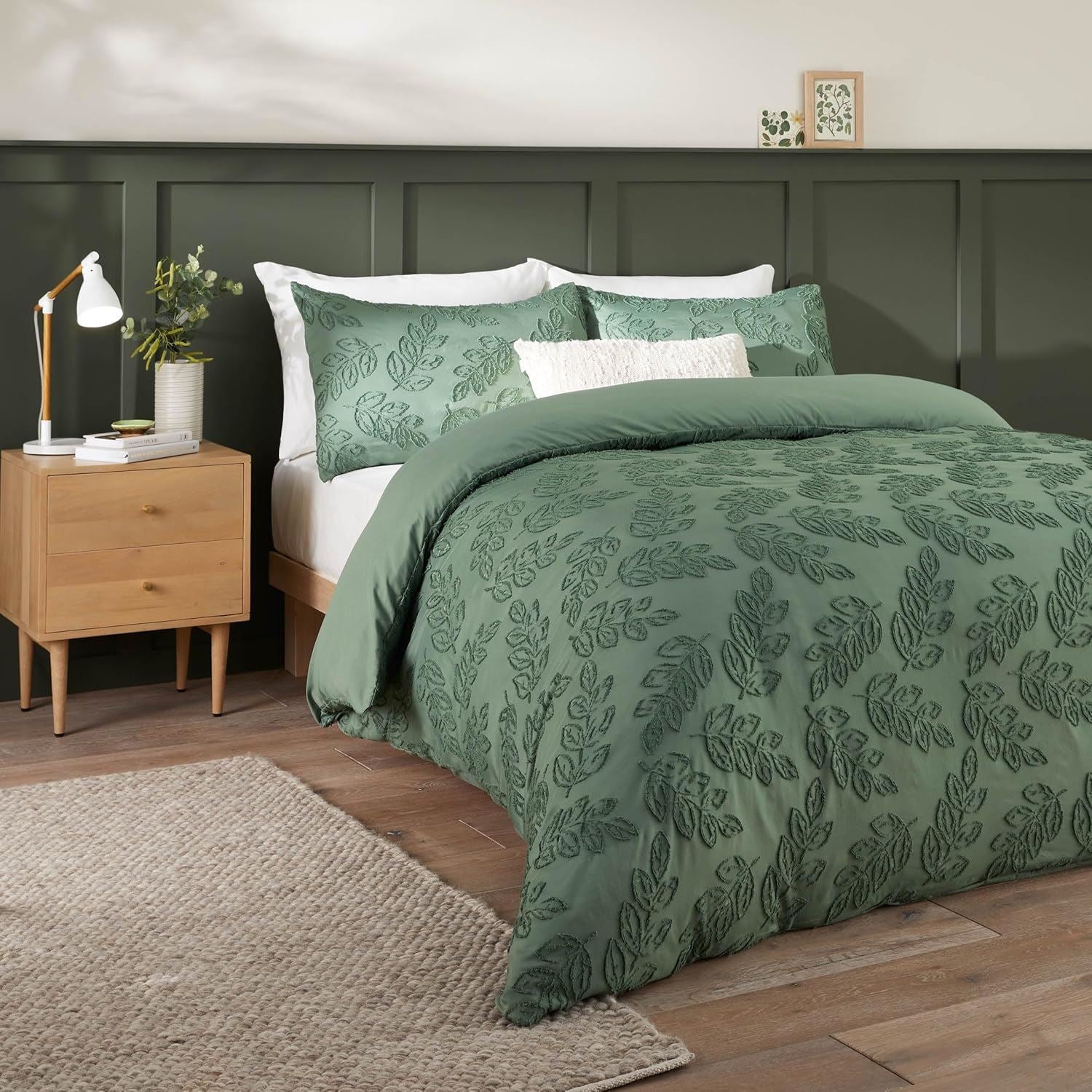 Duvet Day Seville Leaf Tufted Soft Touch Easy-Care Duvet Cover Set