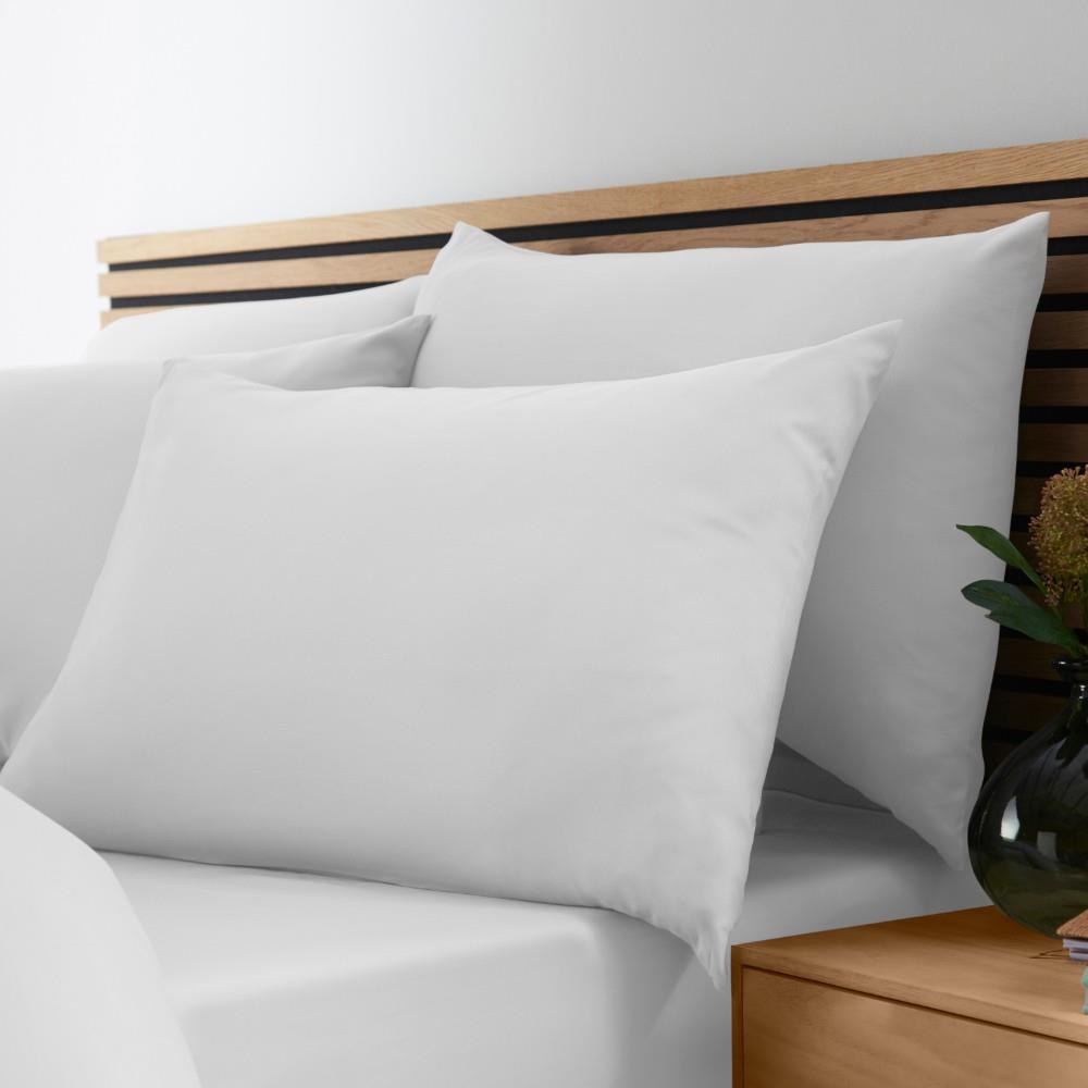 Catherine Lansfield So Soft Easy Iron Microfibre Standard Pillow Cases, 4 Pack