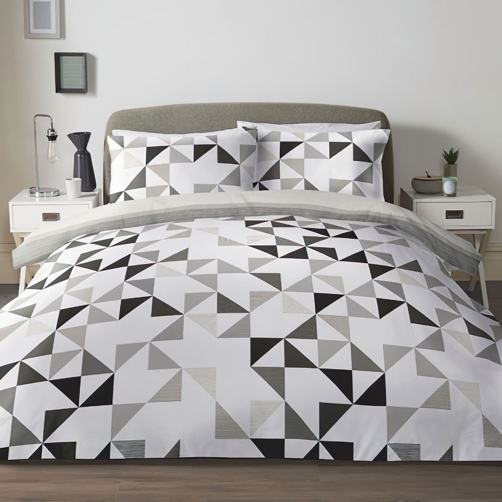 Fusion Hendra Geometric Print Easy Care Reversible Duvet Cover Set