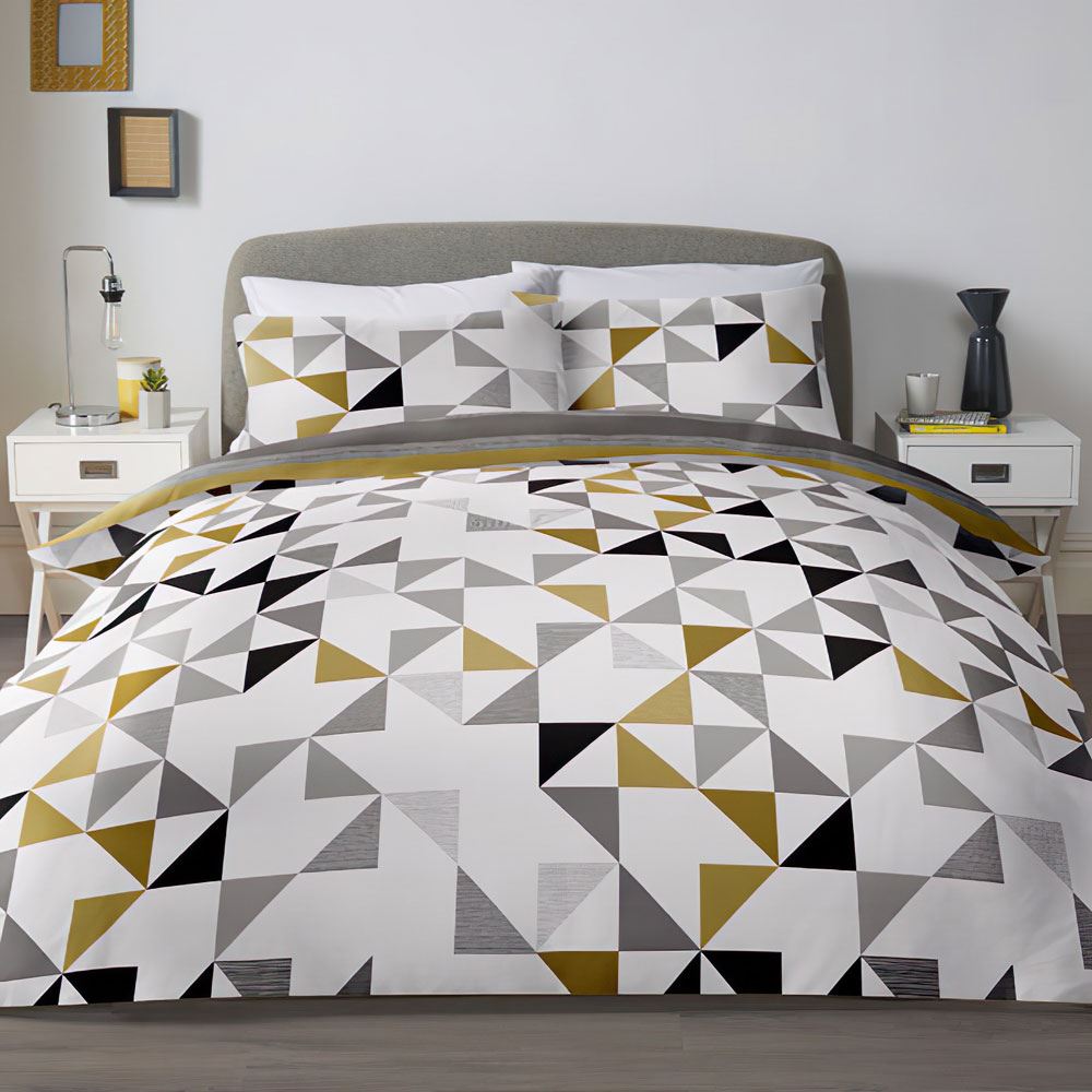 Fusion Hendra Geometric Print Easy Care Reversible Duvet Cover Set