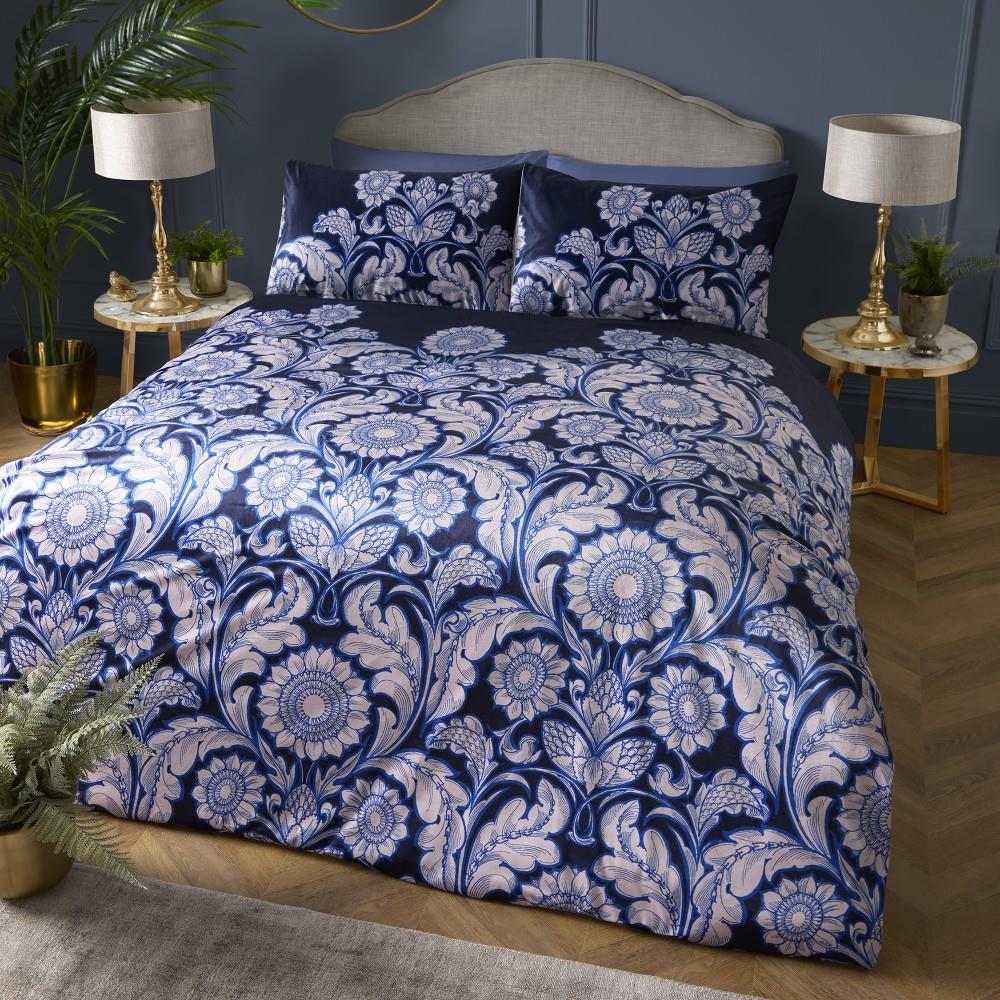 Laurence Llewelyn Bowen Romilly Floral Motif Refersible Duvet Cover Set