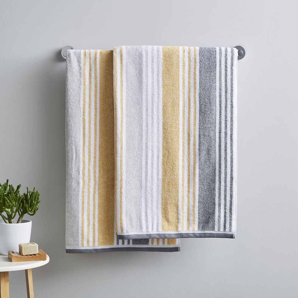 Catherine Lansfield Kelso Stripe Soft & Absorbent 100% Cotton 450gsm Bath Sheet