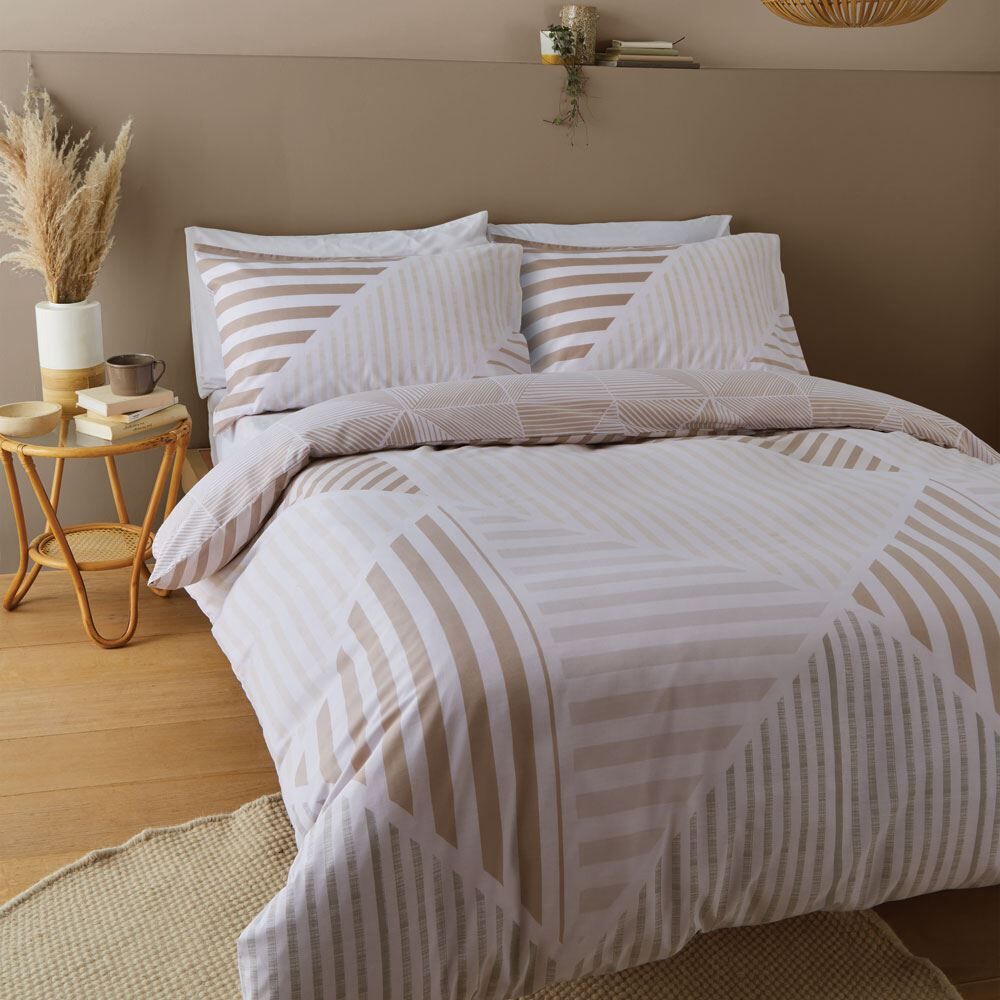Catherine Lansfield Blok Geo Print Reversible Easy Care Duvet Cover Set