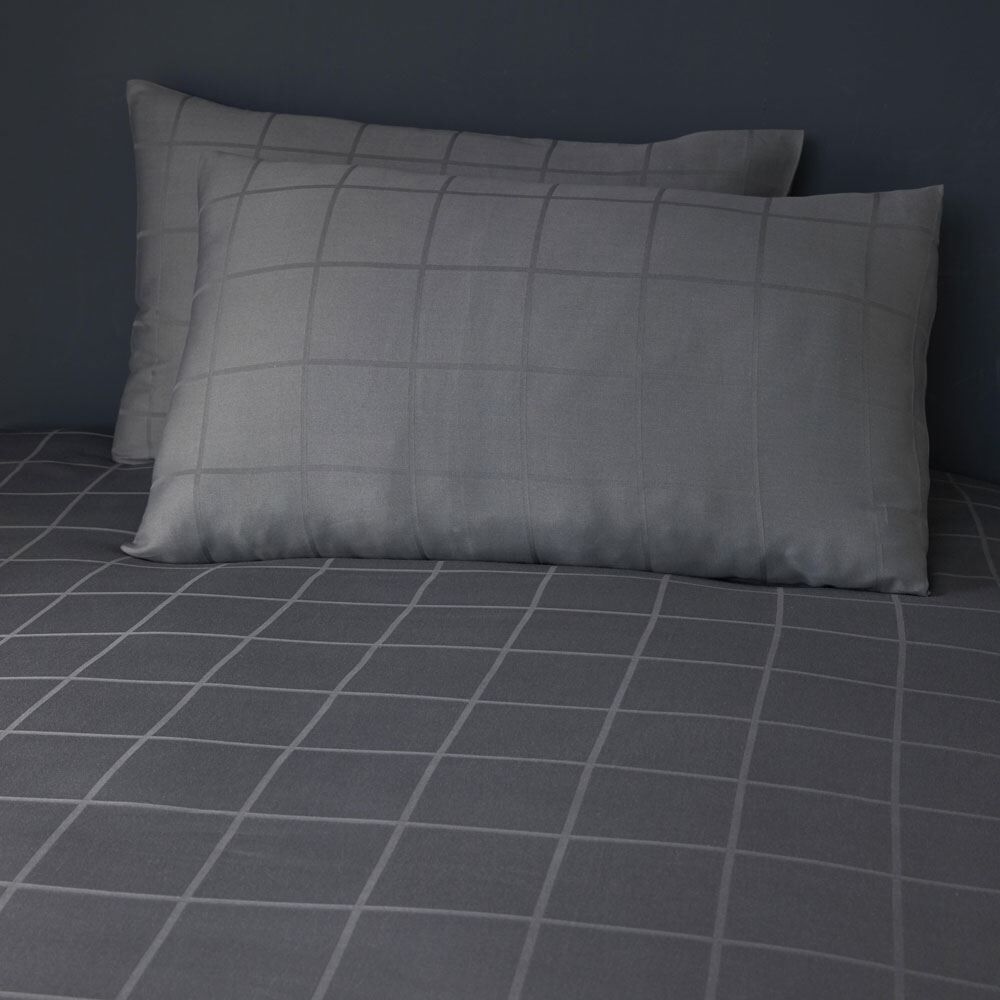 Appletree Boutique Sorelle Check 100% Cotton 200 Thread Count Duvet Cover Set