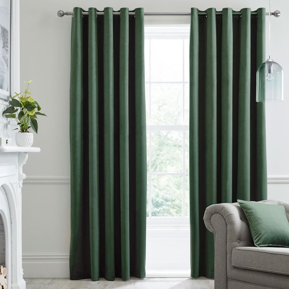 Laurence Llewelyn Bowen Montrose Velvet Blackout Eyelet Lined Curtains