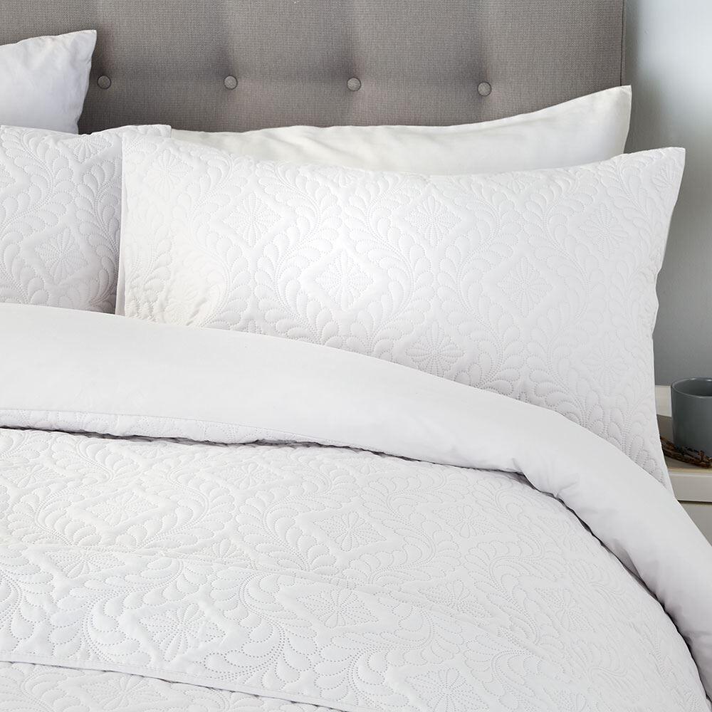 Serene Gianna Pinsonic Stitch Quilted Duvet Cover Set