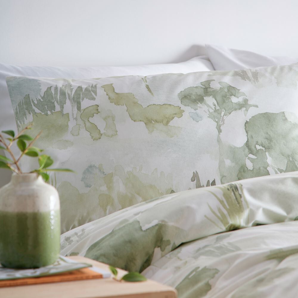 Appletree Loft Edale Watercolour 100% Cotton Reversible Duvet Cover Set