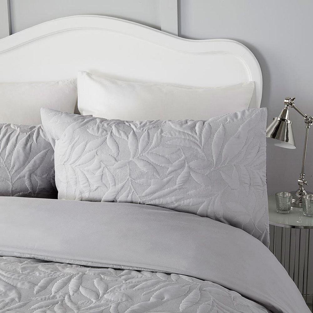 Serene Luana Pinsonic Stitch Quilted Duvet Cover Set