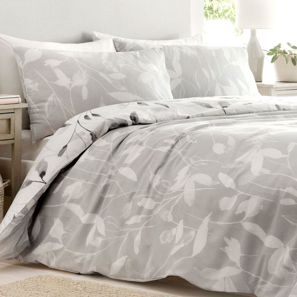 Drift Home Eliza Floral Print Sustainable Eco-Friendly Reversible Duvet Cover Set