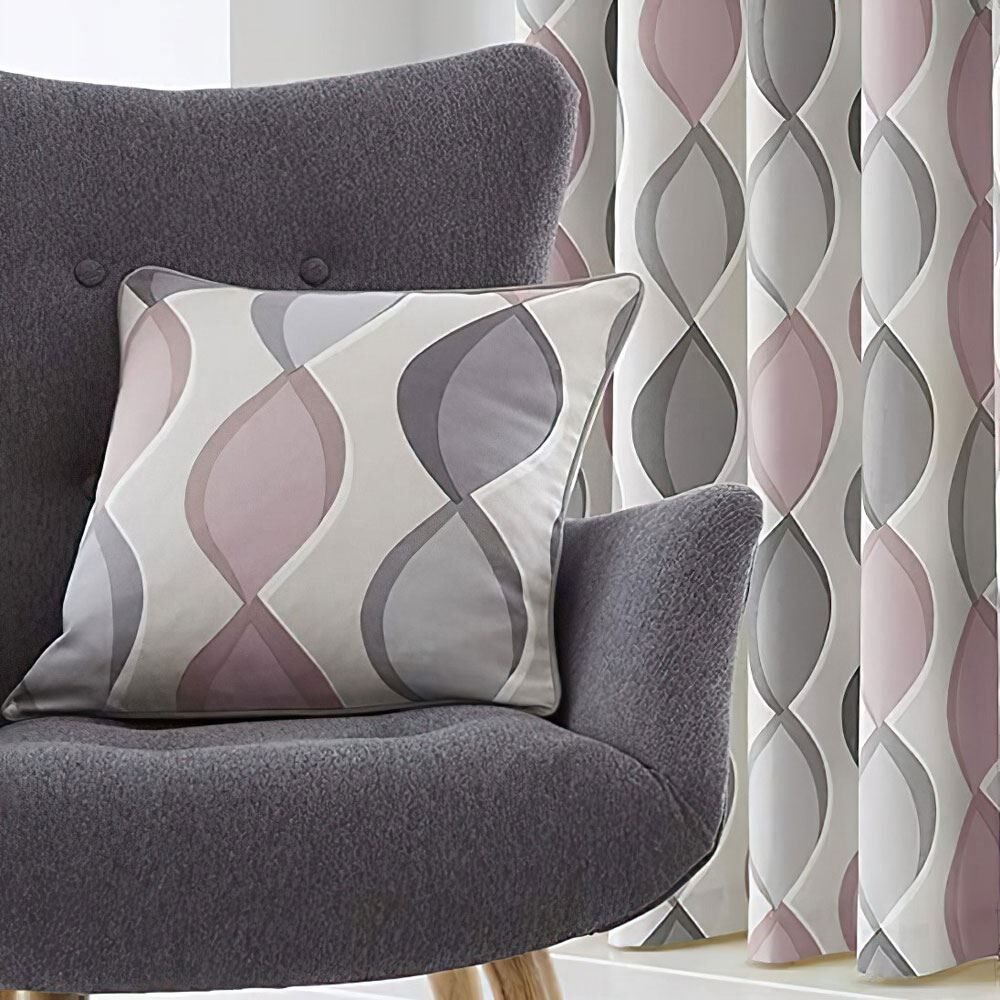 Fusion Lennox 100% Cotton Piped Cushion Cover, 43 x 43 Cm