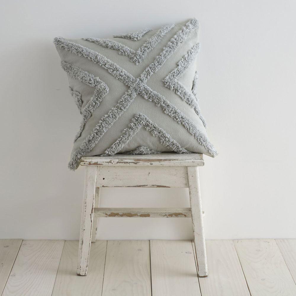 Pineapple Elephant Tufted Diamond 100% Cotton Cushion Cover