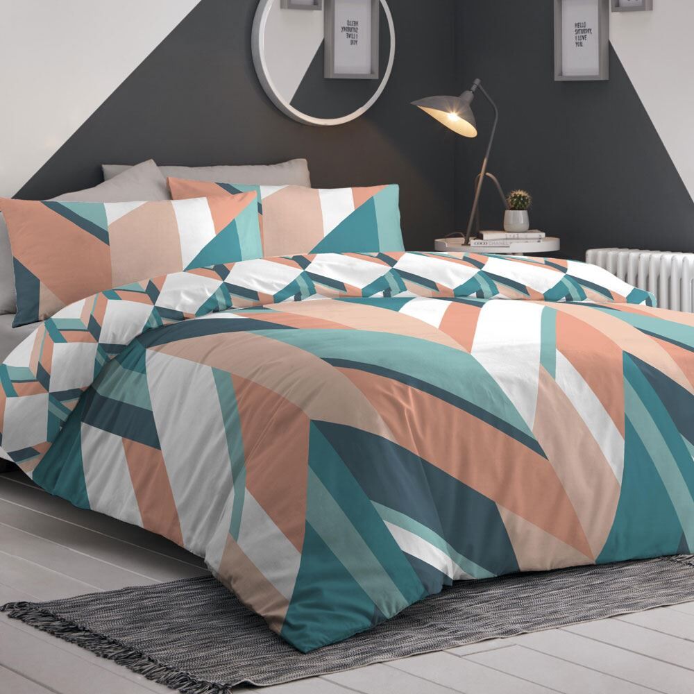 Fusion Anderson Chevron Print Easy Care Reversible Duvet Cover Set