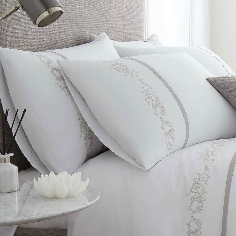 Bellissimo Louisa Cotton Rich 200 Thread Count Duvet Cover Set