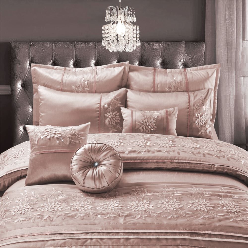 Night Zone Cassandra Embroidered Throw And Pillowsham Set, Coral Pink, 220 x 240 Cm