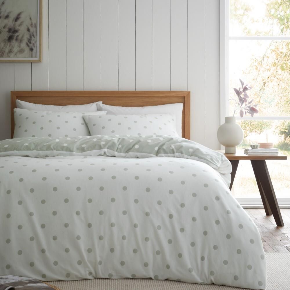 Catherine Lansfield Polka Dot 100% Brushed Cotton Reversible Duvet Cover Set