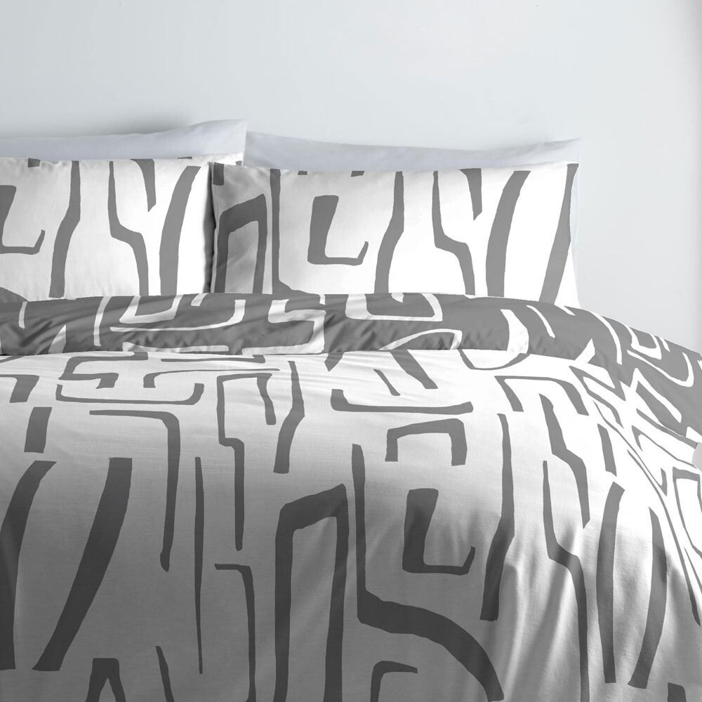 Fusion Aria Contemporary Print Easy Care Reversible Duvet Cover Set