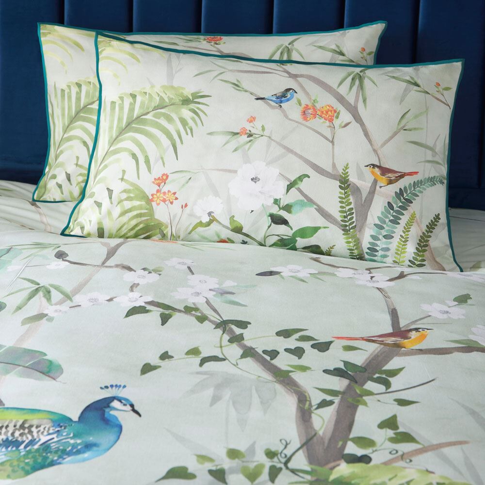Soiree Peacock Jungle Print 100% Cotton 200 Thread Count Duvet Cover Set
