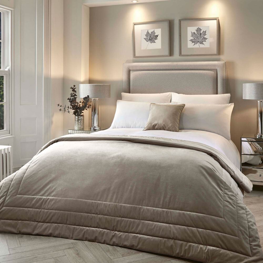 Soiree Melanie Glamourous Velvet Quilted Bedspread