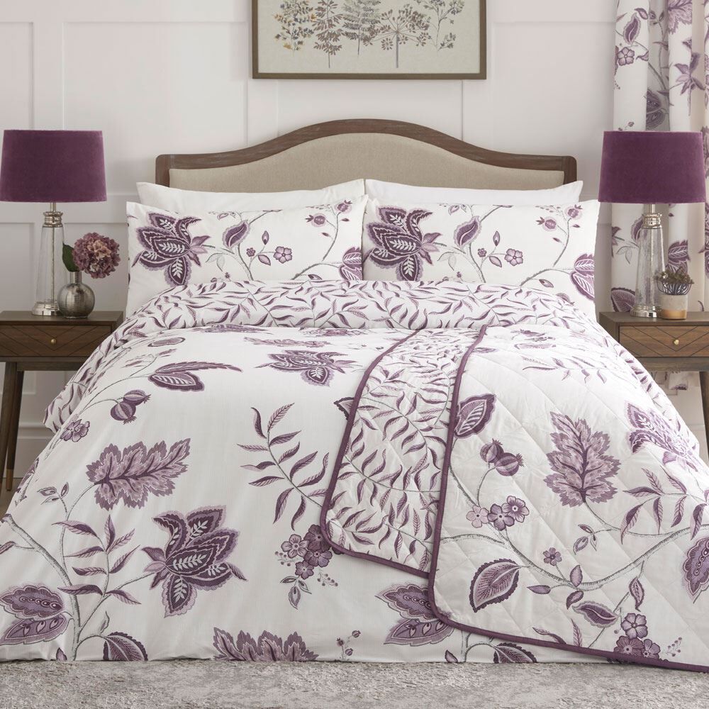 Dreams & Drapes Samira Floral Print Easy Care Reversible Duvet Cover Set