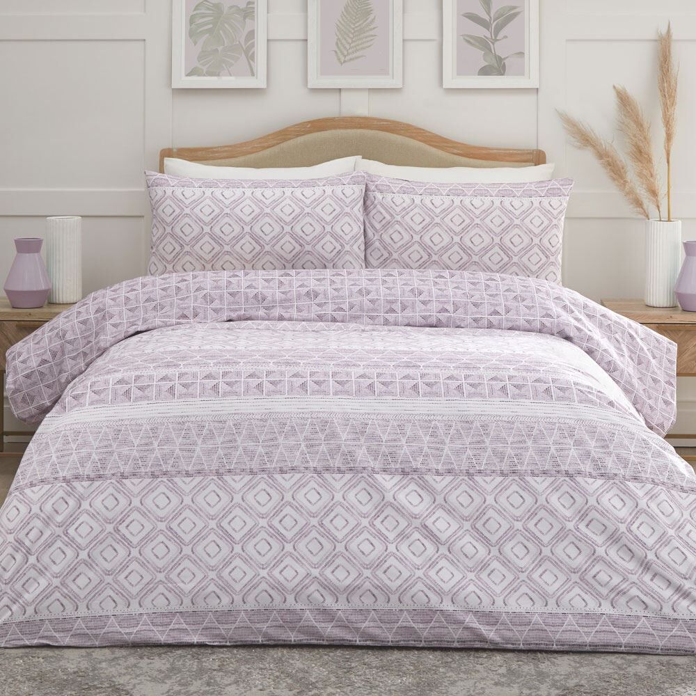 Dreams & Drapes Aden Geometric Print Easy Care Duvet Cover Set