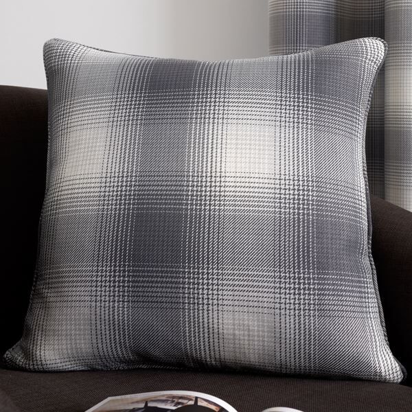 Curtina Lincoln Check Piped Filled Cushion