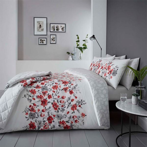 Dreams & Drapes Gabriella Floral Print Reversible Duvet Cover Set