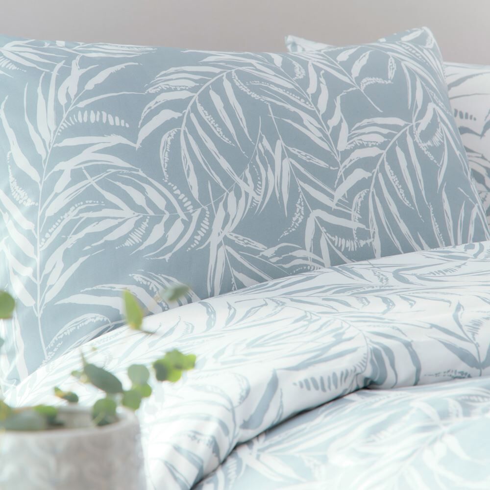 Drift Home Joelle Botanical Print Sustainable Eco-Friendly Reversible Duvet Cover Set
