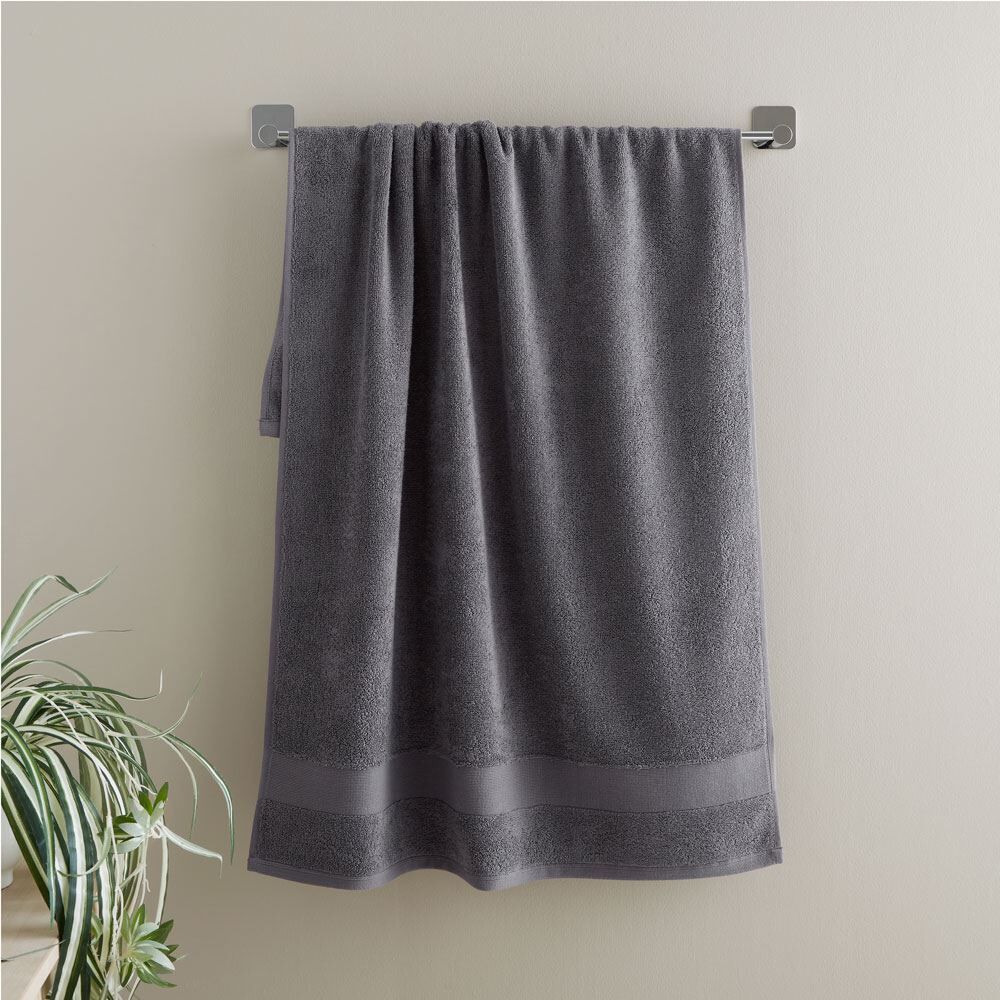 Catherine Lansfield Anti-Bacterial 100% Cotton Bath Towel