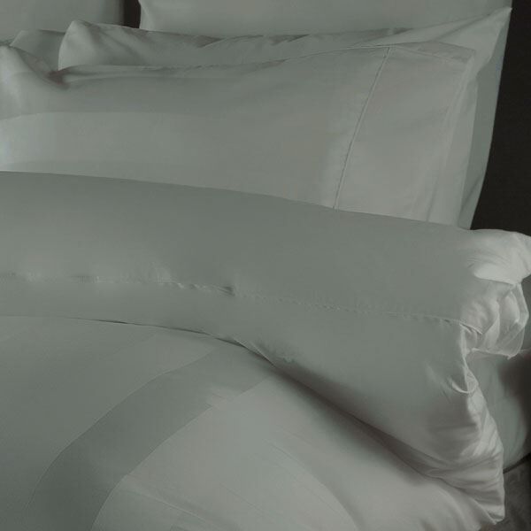 Belledorm Hotel Suite Central Park Stripe 240 Thread Count 100% Cotton Duvet Cover Set, Platinum, Double