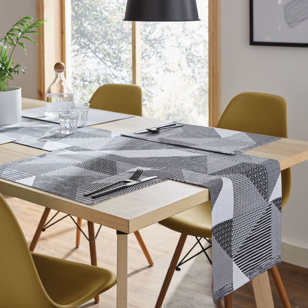 Catherine Lansfield Larsson Geo 100% Cotton Table Runner