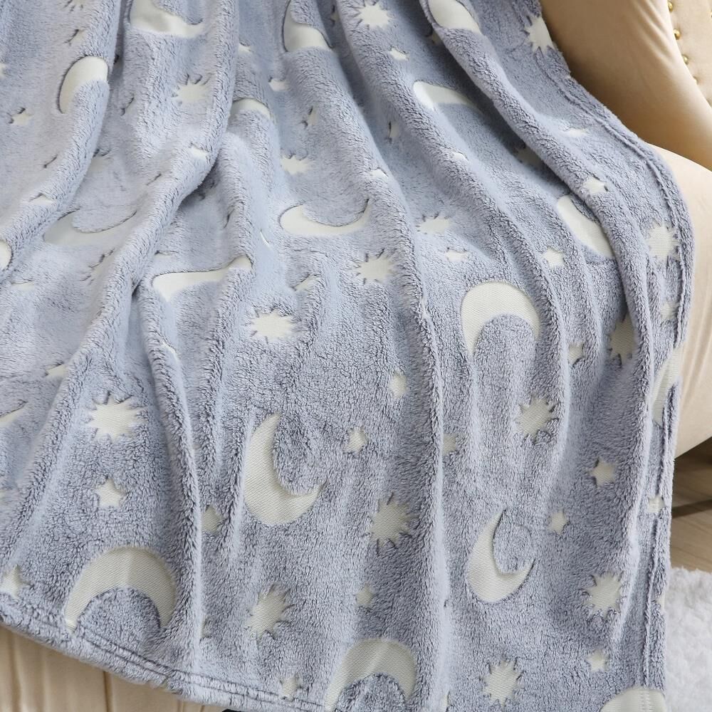 Night Zone Moon & Stars Glow In The Dark Super Soft Fleece Warm & Cosy Throw