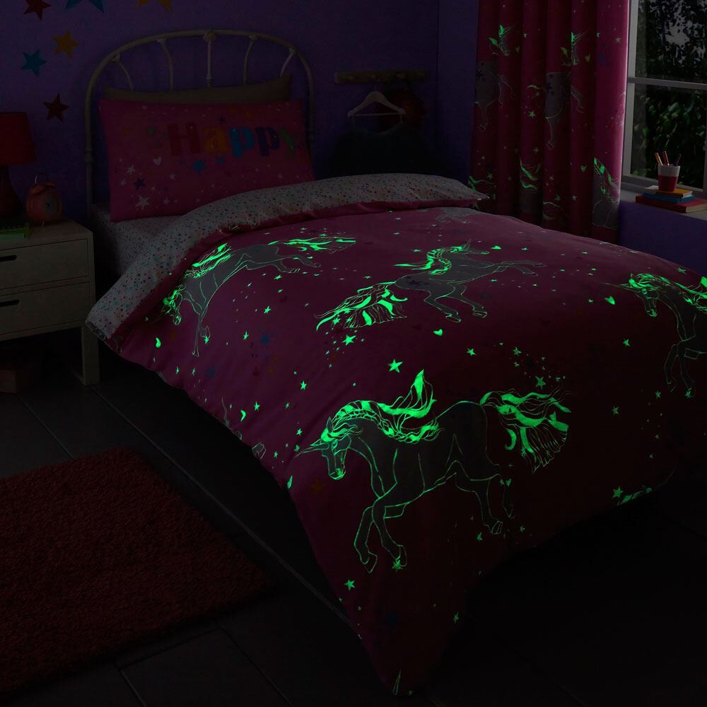 Bedlam Kids Unicorn Glow In The Dark Print Reversible Duvet Cover Set