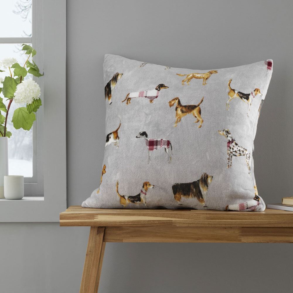 Catherine Lansfield Country Dogs Throw, Natural, 130 x 170 Cm