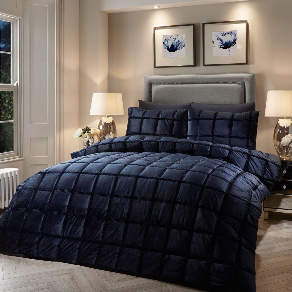 Soiree Brighton Square Velvet Duvet Cover Set