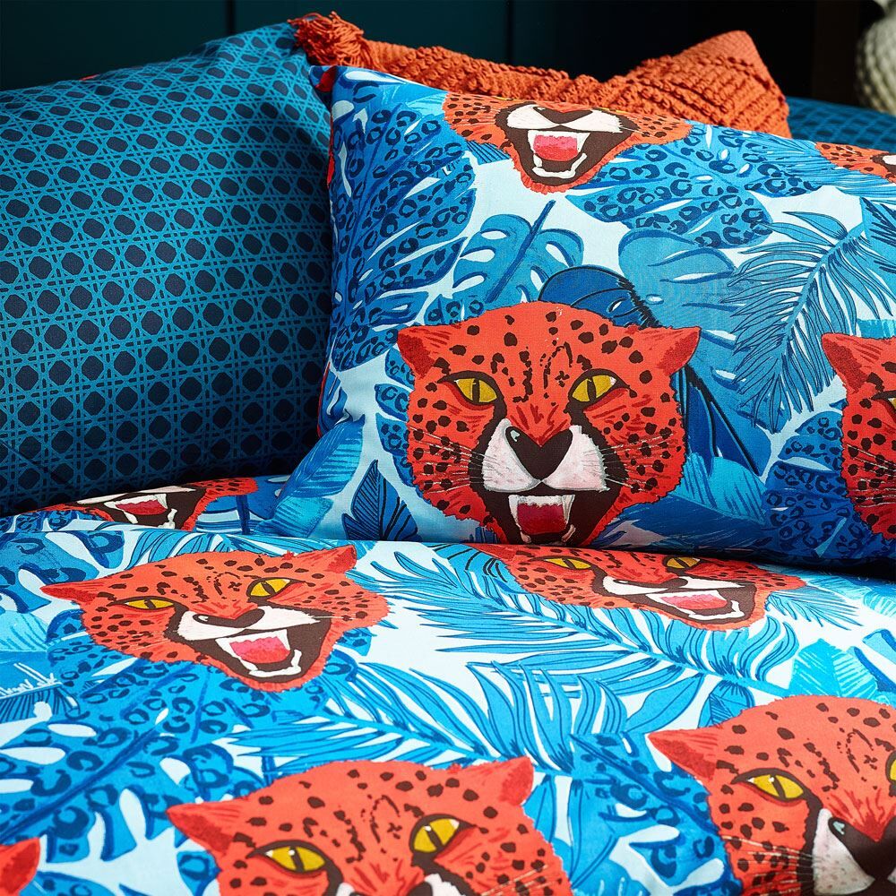 Furn Untamed Tiger Wildlife Print Reversible Duvet Cover Set