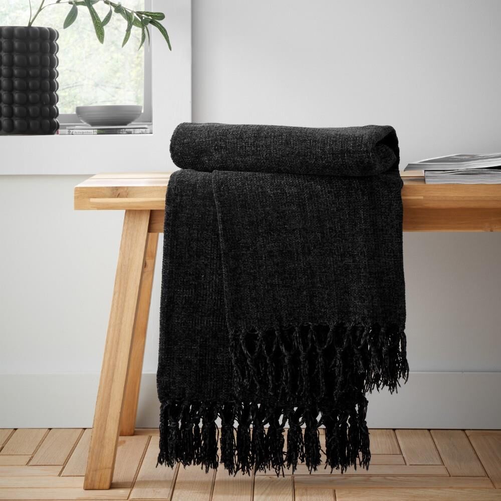 Catherine Lansfield Wilson Plain Chenille Tasselled Throw
