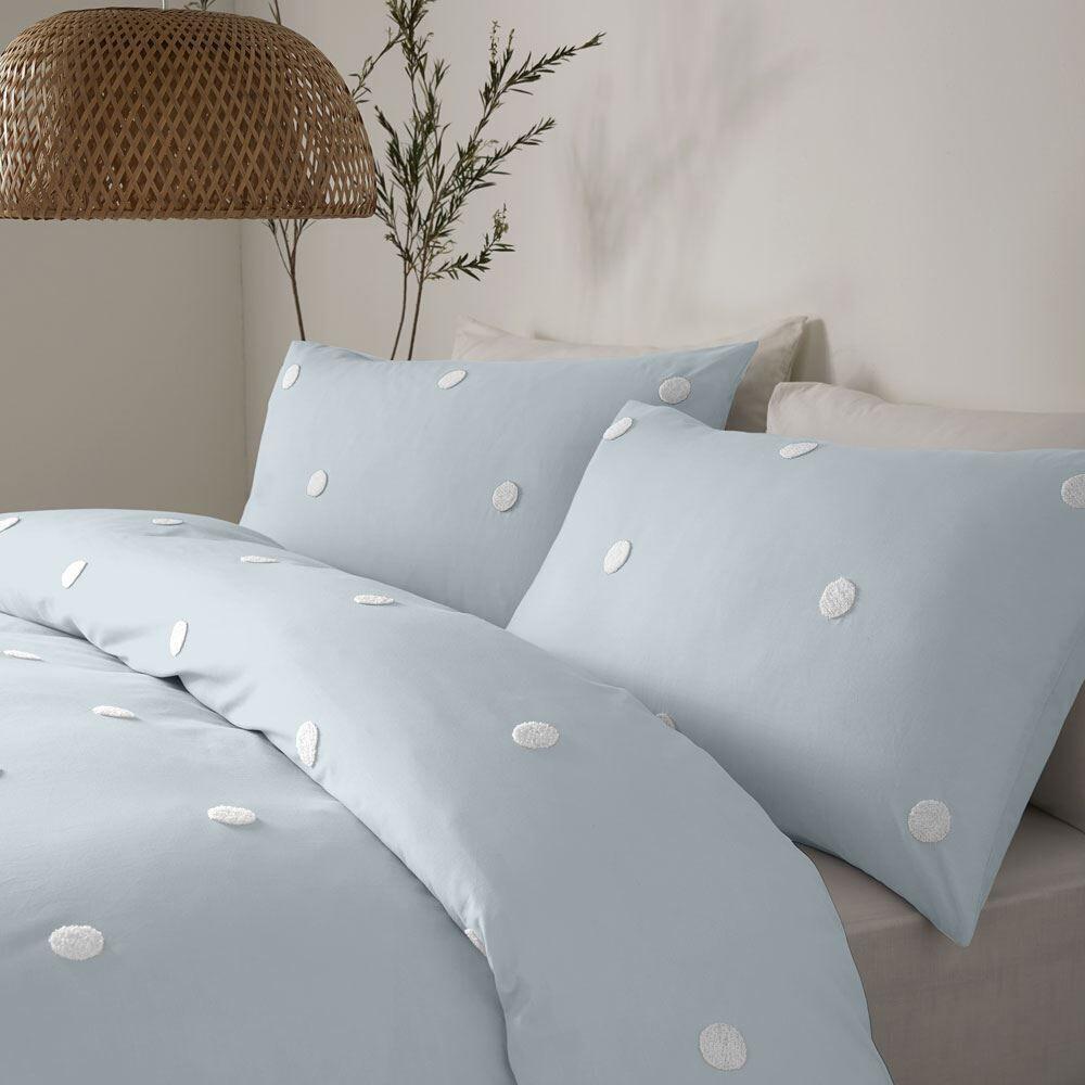 Appletree Signature Dot Garden 100% Cotton Tufted Duvet Cover Set