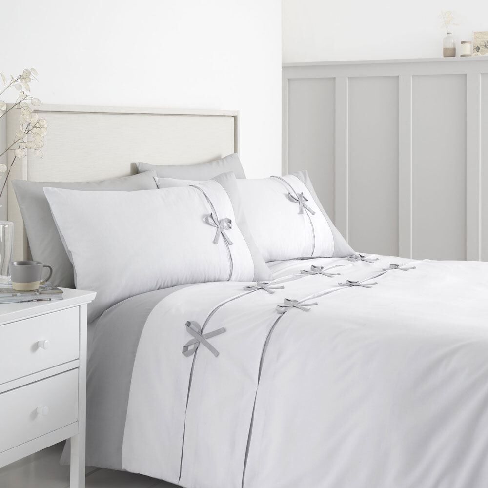 Catherine Lansfield Milo Bow Pleated Duvet Cover Set