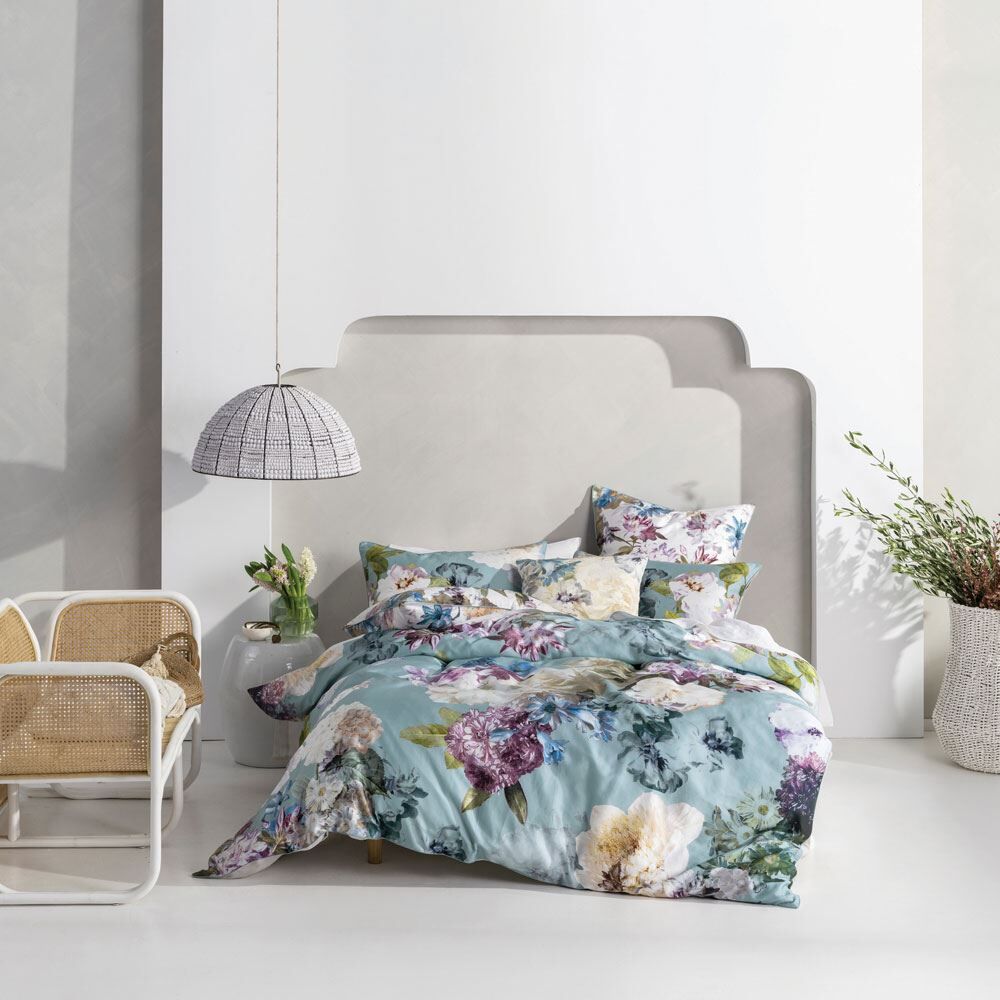 Linen House Lena Botanical Print 100% Cotton Reversible Duvet Cover Set