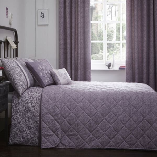 Dreams & Drapes Hanworth Reversible Quilted Bedspread, 195 x 229 Cm