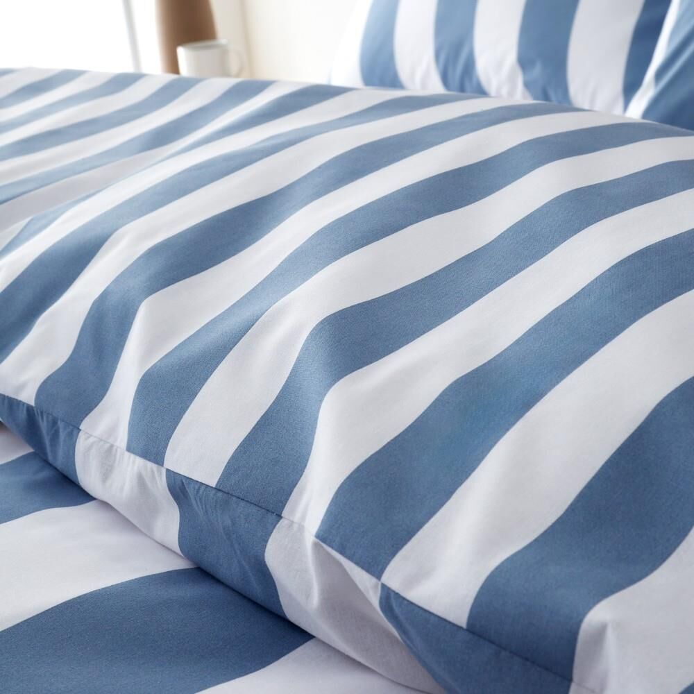 Catherine Lansfield Cove Stripe Reversible Duvet Cover Set