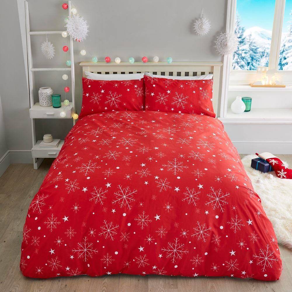 Fusion Christmas Christmas Bears Easy Care Reversible Duvet Cover Set