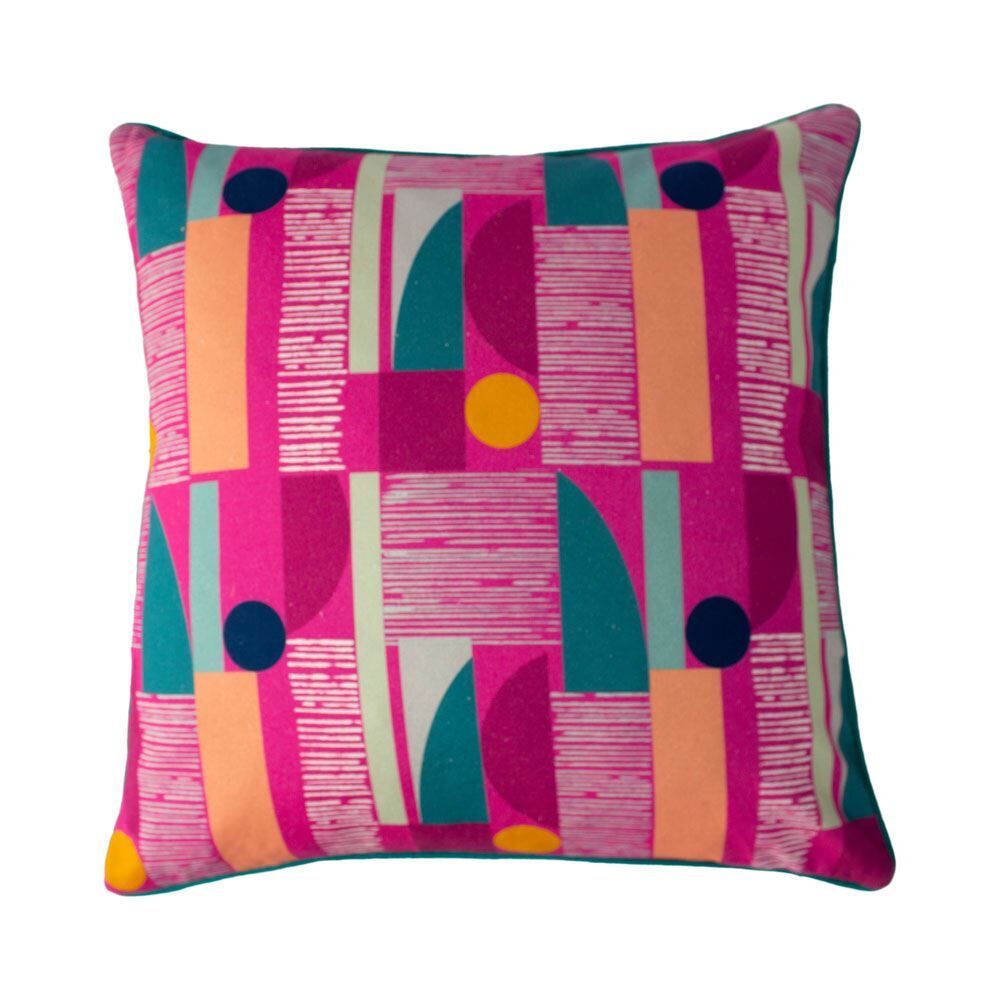 Riva Home Barcelona Art Deco Geometric Piped Cushion Cover, Fuchsia, 50 x 50 Cm
